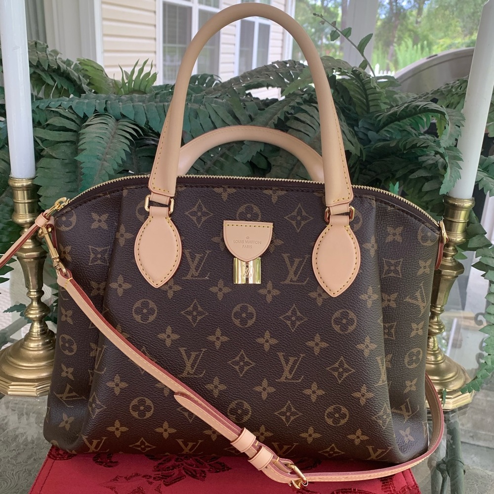 ❤️❤️BRAND NEW/TRADE  LOUIS VUITTON RIVOLI MM ❤️❤️